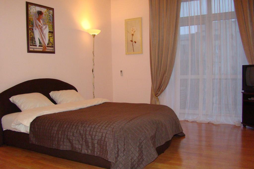 Alex Apartments Near Independence Square - Kiev Rum bild