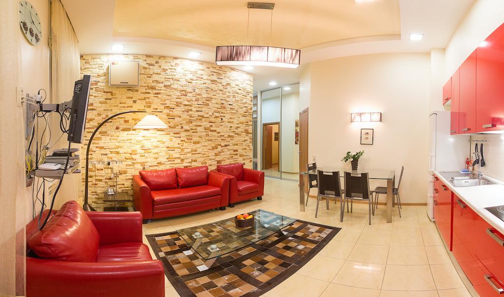 Alex Apartments Near Independence Square - Kiev Rum bild
